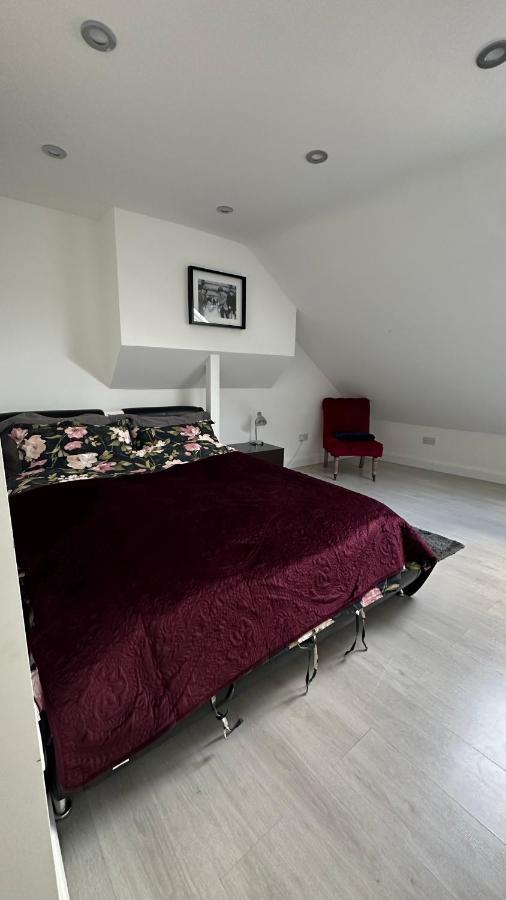 Stunning New 1 Bedroom Apartment Londra Exterior foto